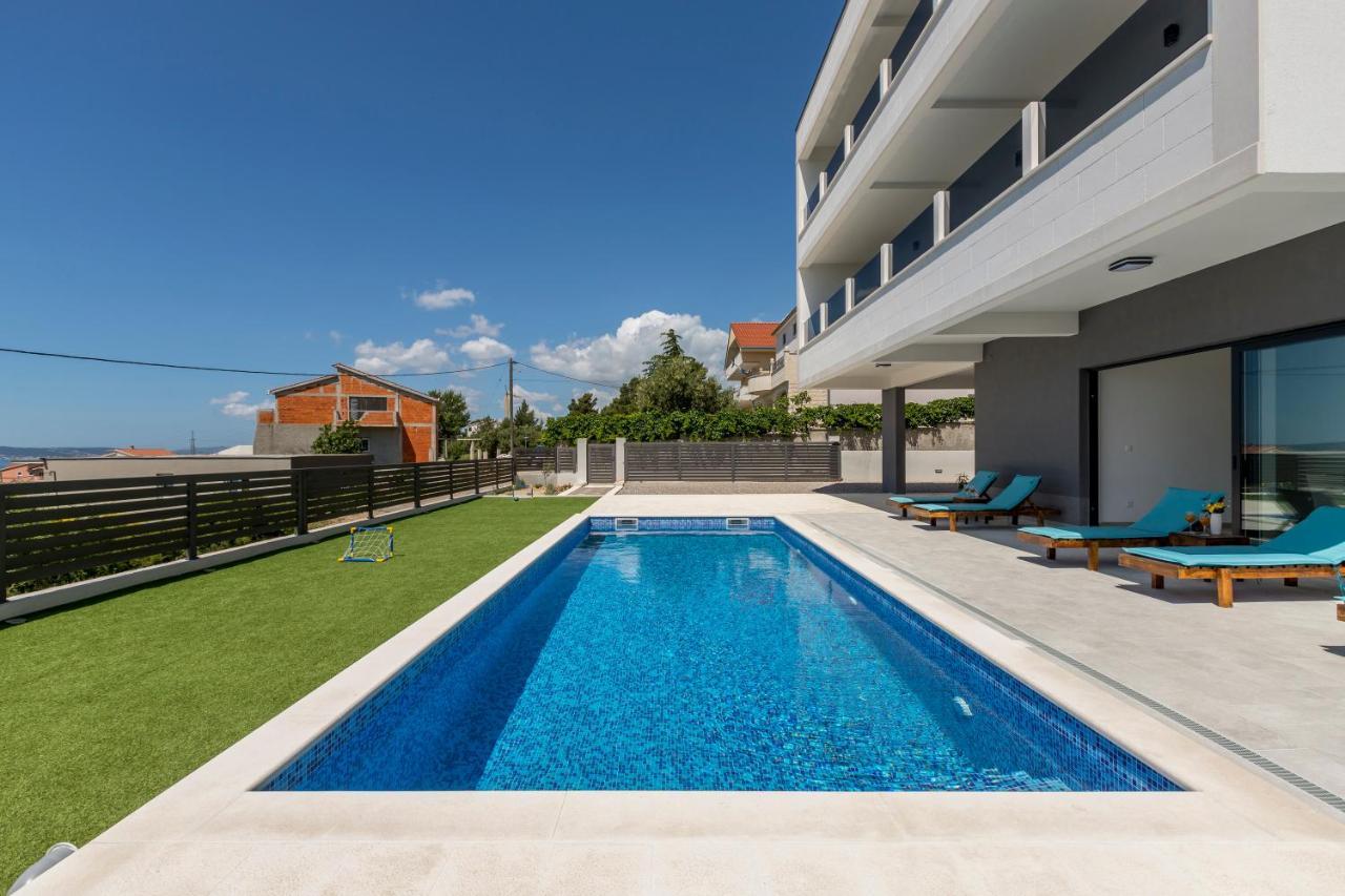 Luxury Villa La Nonna Ana - Heated Pool, Sea View, Near Split Kaštela Eksteriør billede