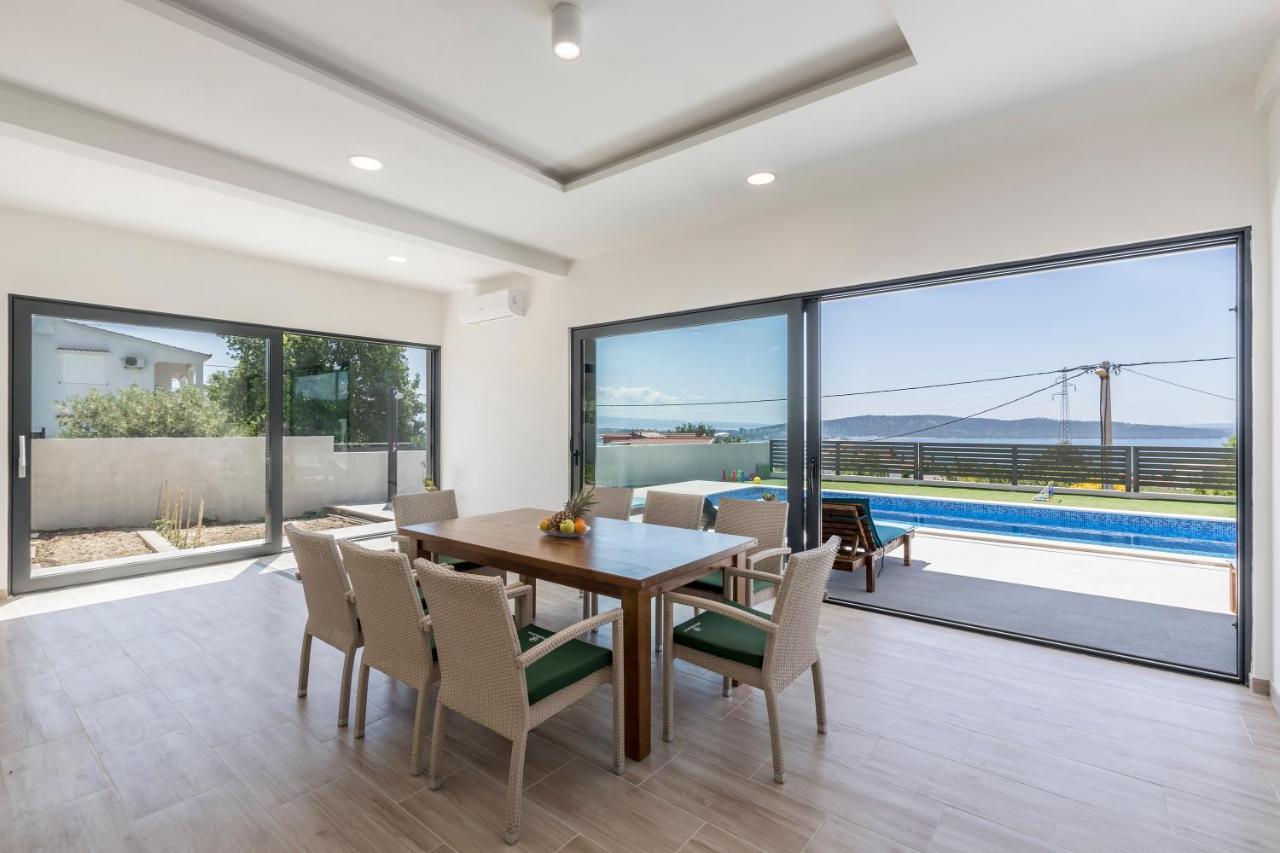 Luxury Villa La Nonna Ana - Heated Pool, Sea View, Near Split Kaštela Eksteriør billede