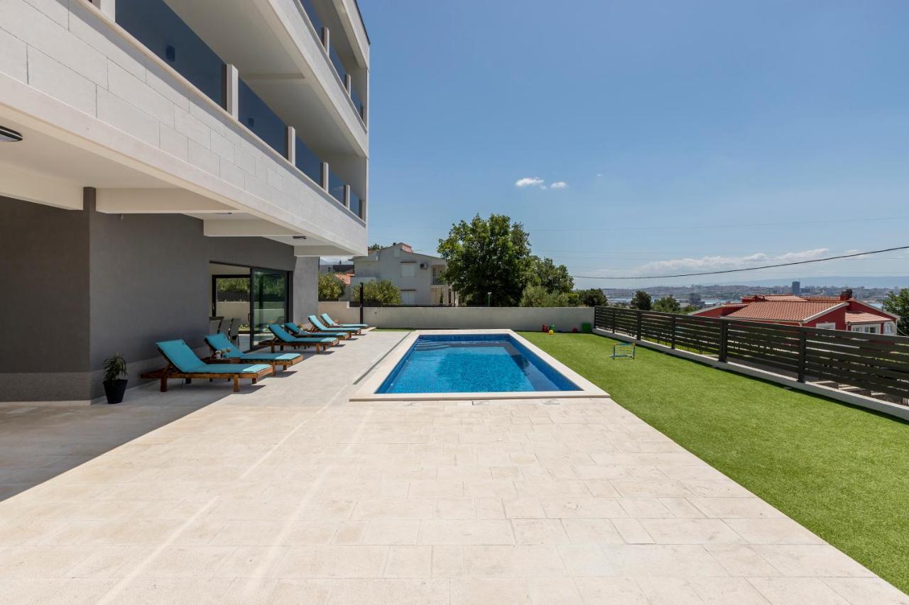 Luxury Villa La Nonna Ana - Heated Pool, Sea View, Near Split Kaštela Eksteriør billede